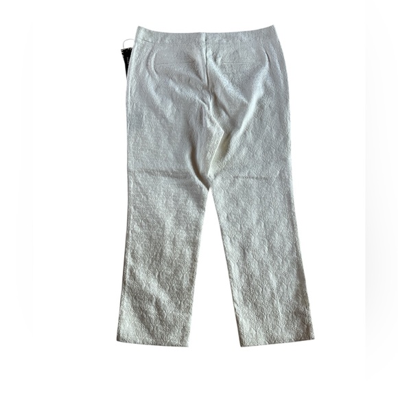 Dana Buchman Textured White Ankle Pants Chic Workwear Size 12 NWT - Picture 3 of 11